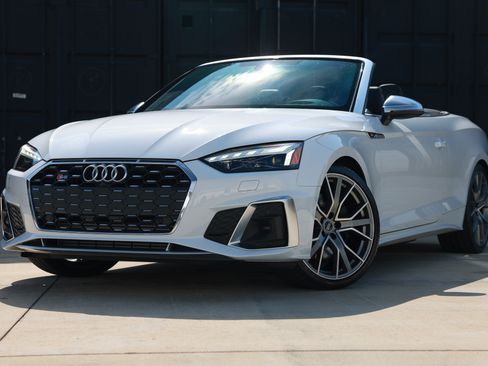 Used 2022 Audi S5 Prestige AWD/4WD image 1