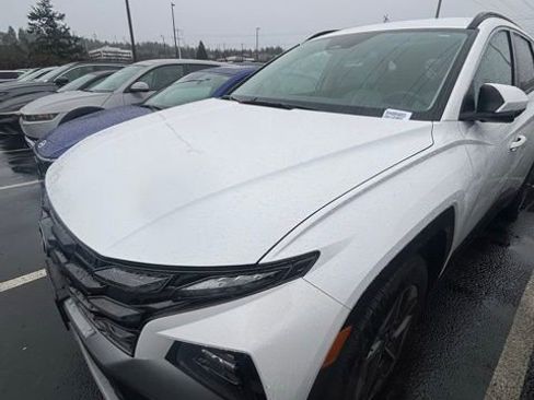 Certified 2025 Hyundai Tucson SEL image 1