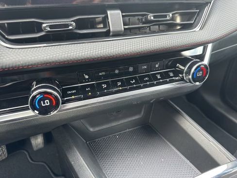 New 2026 Chevrolet Equinox RS image 25