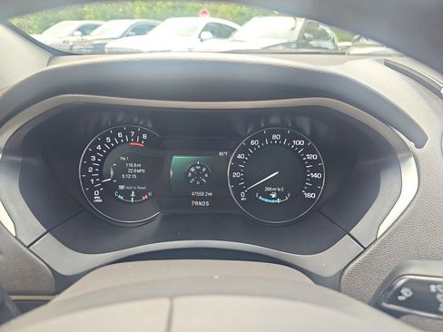 Used 2018 Lincoln MKZ Select w/ Select Plus Package FWD image 19