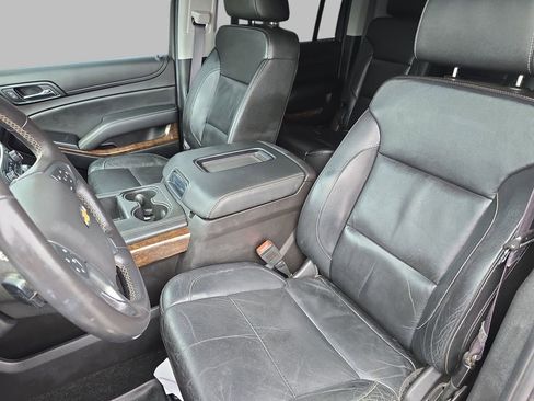 Used 2016 Chevrolet Suburban LT AWD/4WD image 17