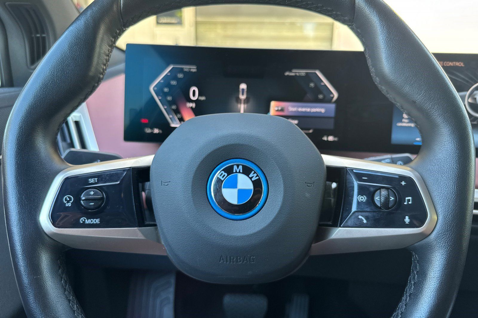 Certified 2024 BMW iX xDrive50 w/ Sport Package AWD/4WD image 31