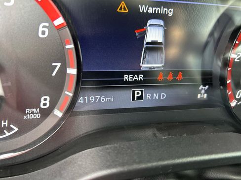 Used 2023 Nissan Titan PRO-4X w/ Pro-4x Convenience Package image 23