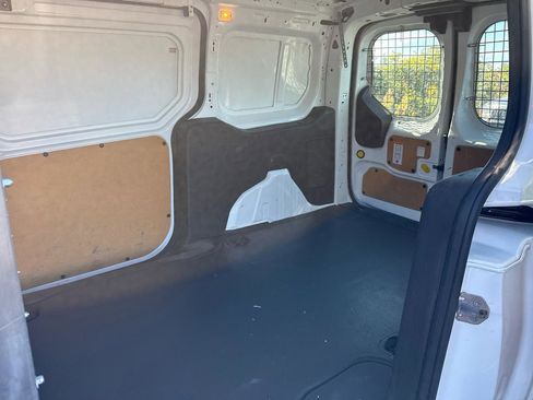 Used 2018 Ford Transit Connect XL FWD image 13