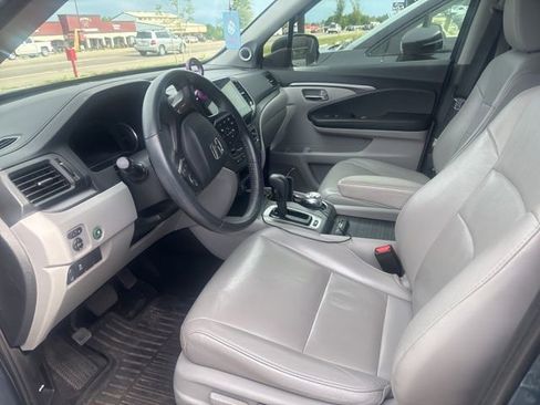 Used 2019 Honda Pilot EX-L image 3