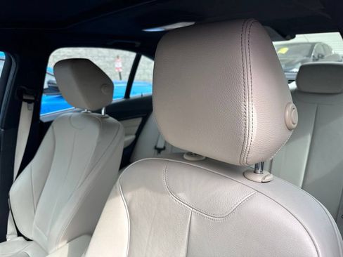 Used 2015 BMW 320i Sedan RWD image 8