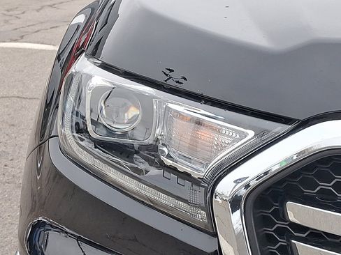 Used 2020 Ford Ranger Lariat w/ Equipment Group 501A Mid image 9