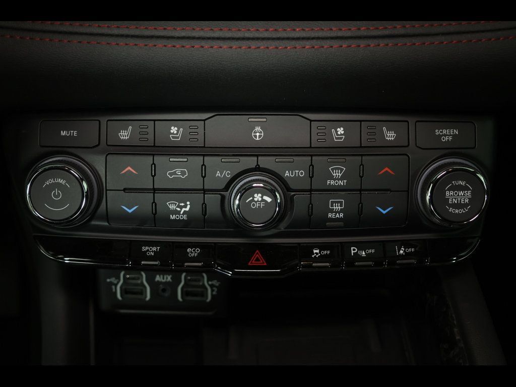 Used 2024 Dodge Durango R/T AWD/4WD image 30