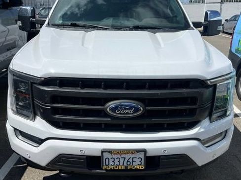 Used 2021 Ford F150 Lariat w/ Equipment Group 502A High AWD/4WD image 3
