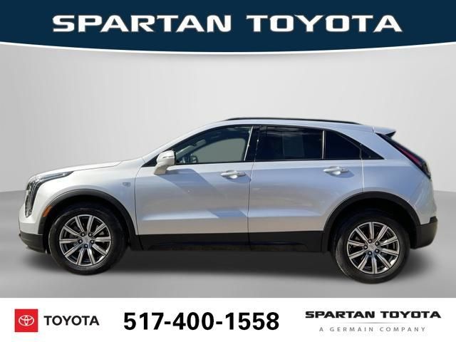 Used 2022 Cadillac XT4 Sport w/ Enhanced Visibility Package AWD/4WD image 3