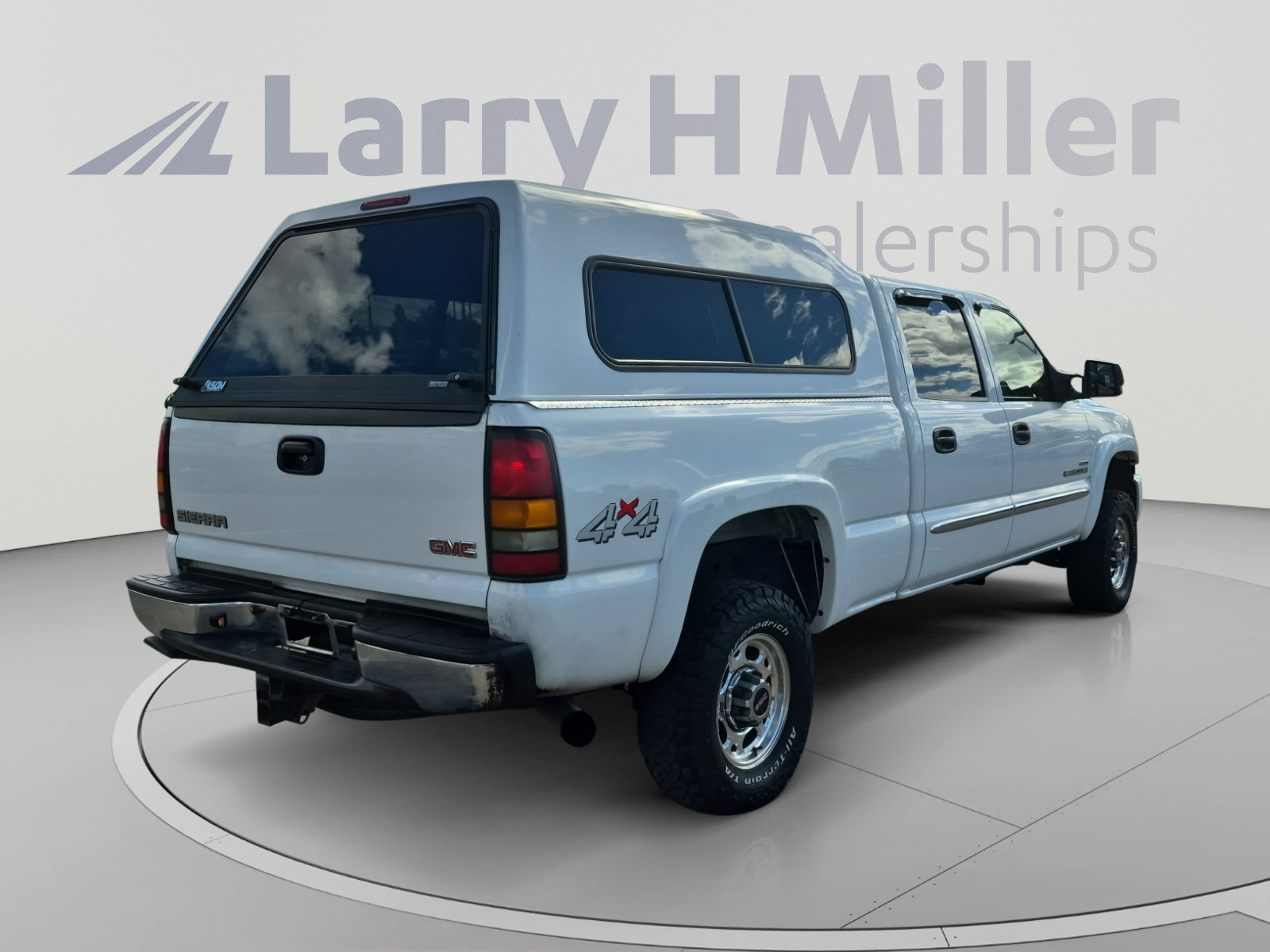 Used 2006 GMC Sierra 2500 SLT w/ Heavy-Duty Power Package AWD/4WD image 5