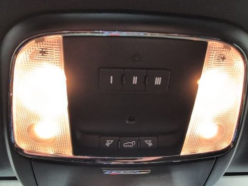 Used 2021 Jeep Grand Cherokee Laredo X AWD/4WD image 29