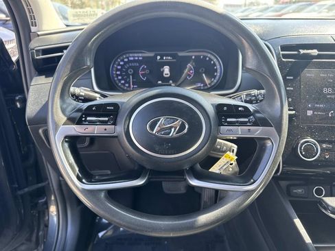Used 2024 Hyundai Tucson SE image 25