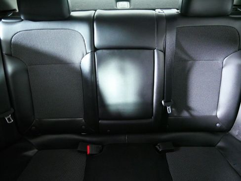 Used 2015 Chevrolet Malibu LT FWD image 13