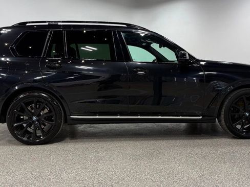 Used 2023 BMW X7 xDrive40i w/ Executive Package image 17