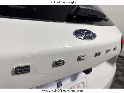 Used 2025 Ford Escape Platinum w/ Class II Trailer Tow Package image 22