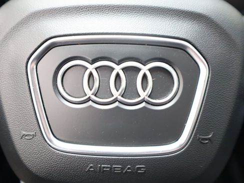 Used 2023 Audi SQ5 Premium Plus image 34