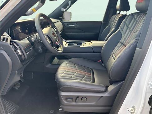 New 2026 Nissan Armada PRO-4X w/ Captain's Chari Seat Package image 11