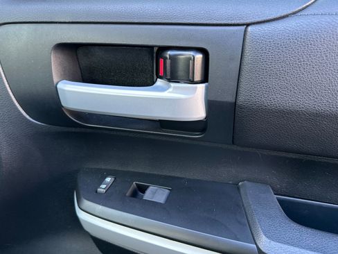 Used 2018 Toyota Tundra SR5 w/ TRD Sport Package image 20