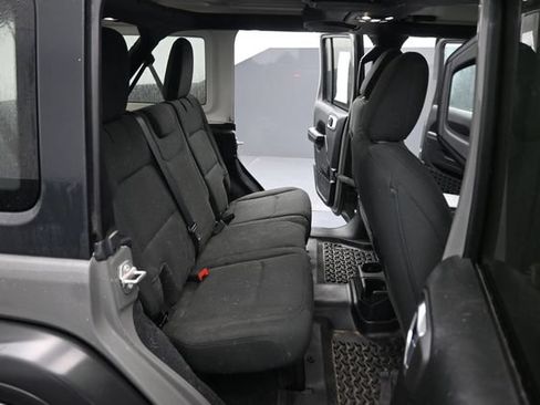 Used 2020 Jeep Wrangler Unlimited Sport S AWD/4WD image 15