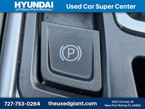 Used 2016 Cadillac SRX Luxury w/ Driver Awareness Package AWD/4WD image 29