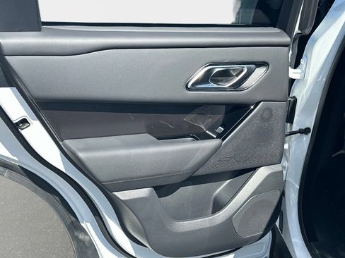 New 2026 Land Rover Range Rover Velar Dynamic SE image 13