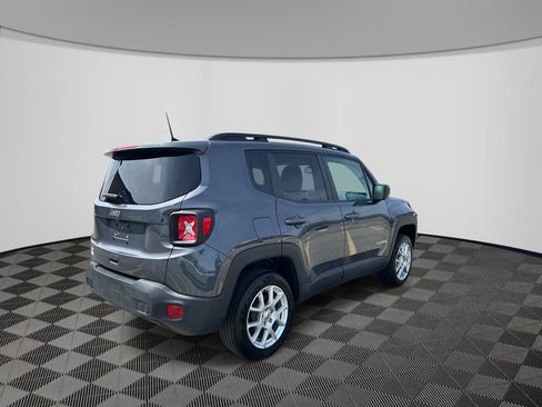 Certified 2023 Jeep Renegade Latitude w/ Premium Group AWD/4WD image 5