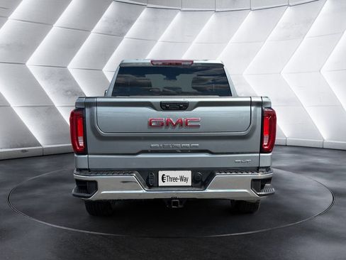 Certified 2025 GMC Sierra 1500 SLT AWD/4WD image 4