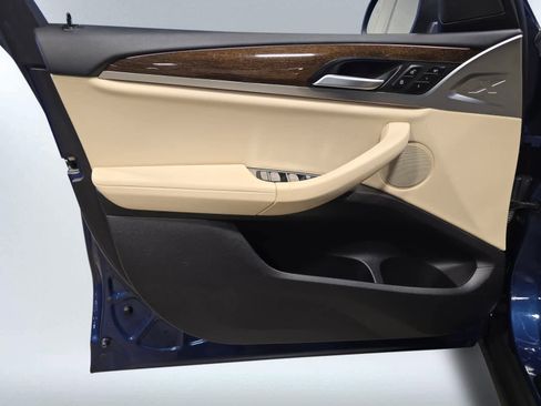 Used 2022 BMW X3 xDrive30i w/ Premium Package image 16