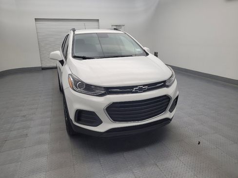Used 2022 Chevrolet Trax LT w/ Sport Edition AWD/4WD image 14