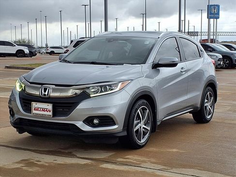 Used 2022 Honda HR-V EX-L image 4