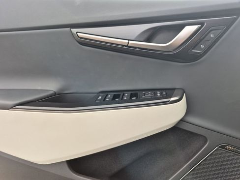 New 2025 Kia EV6 GT-Line image 6