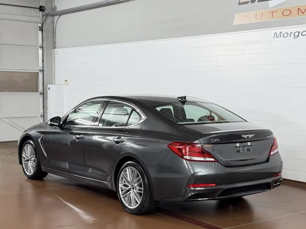 Used 2021 Genesis G70 2.0T AWD/4WD image 5