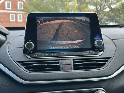 Certified 2020 Nissan Altima 2.5 SR w/ Premium Package AWD/4WD image 21