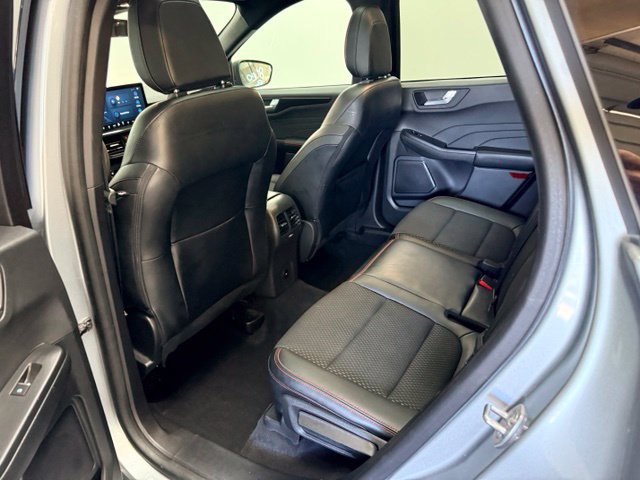 Used 2023 Ford Escape ST-Line w/ Tech Pack #1 AWD/4WD image 38