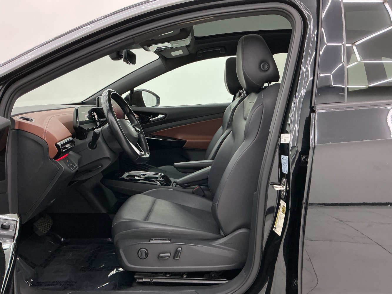 Used 2021 Volkswagen ID.4 Pro S RWD image 14