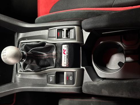 Used 2019 Honda Civic Type R image 18
