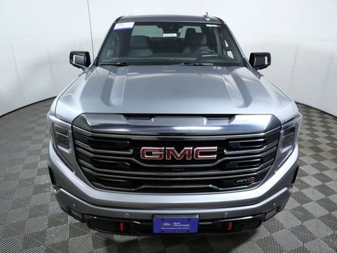 Used 2024 GMC Sierra 1500 AT4 w/ Technology Package image 3