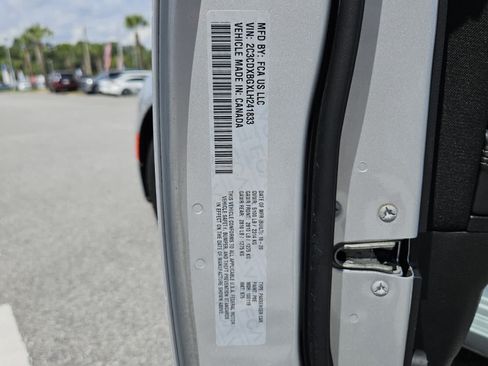 Used 2020 Dodge Charger SXT w/ Driver Convenience Group RWD image 7