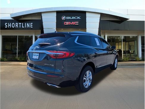 Used 2019 Buick Enclave Essence AWD/4WD image 3