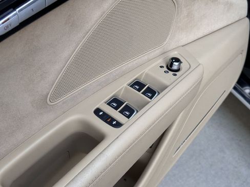 Used 2016 Audi A8 L 3.0T w/ Executive Package image 24