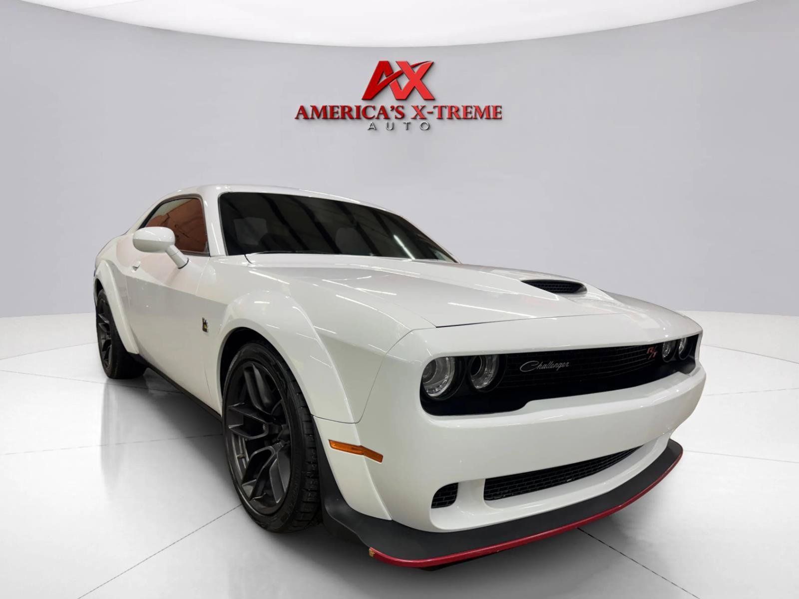 Used 2020 Dodge Challenger R/T Scat Pack RWD image 8