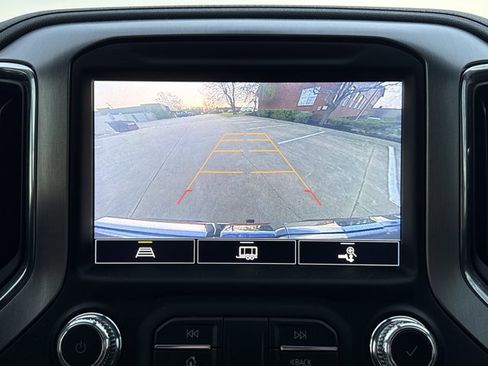 Used 2021 GMC Sierra 1500 SLT image 5