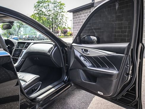Used 2020 INFINITI Q50 Luxe AWD/4WD image 16