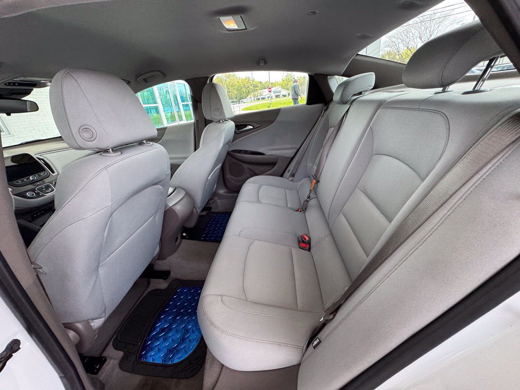 Used 2024 Chevrolet Malibu LS FWD image 19