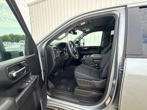 Used 2024 Chevrolet Silverado 2500 Custom w/ Custom Value Package AWD/4WD image 25