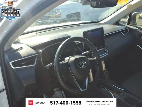 Used 2023 Toyota Corolla Cross XLE FWD image 15