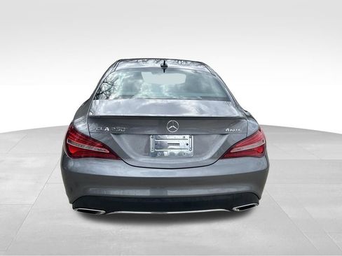Used 2018 Mercedes-Benz CLA 250 4MATIC image 4