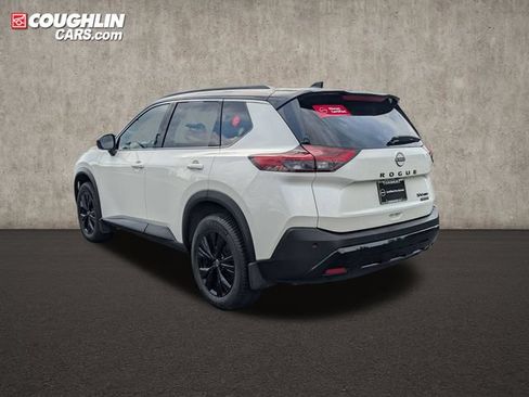 Certified 2023 Nissan Rogue SV w/ SV Premium B Package AWD/4WD image 5