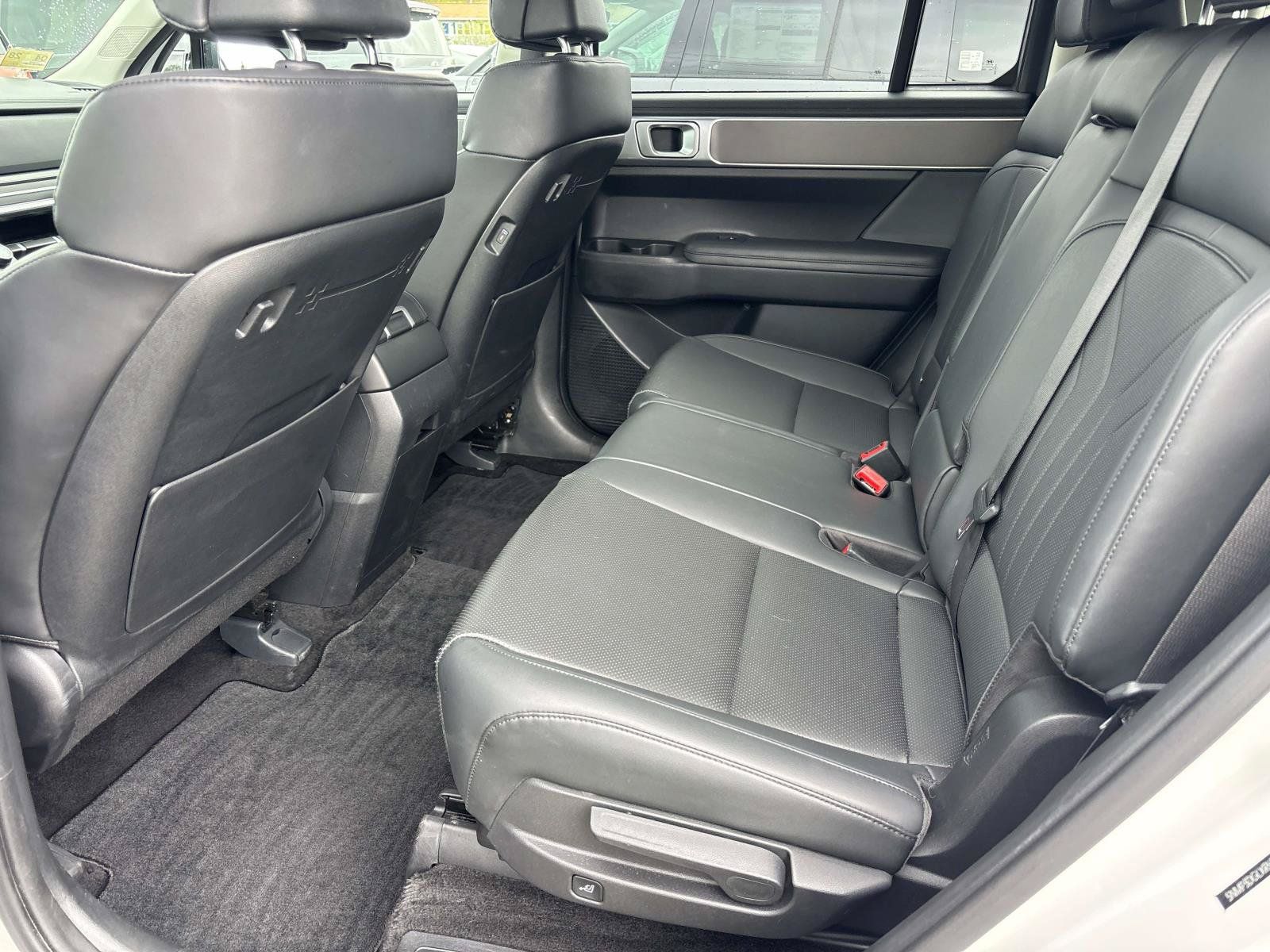 Used 2024 Hyundai Santa Fe XRT AWD/4WD image 4